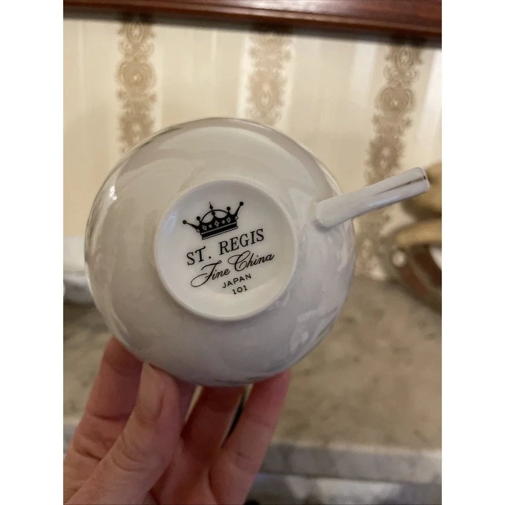 St Regis Fine China Coffee/Tea Cup ONLY 101 White‎ Floral, Silver Japan Set of 4